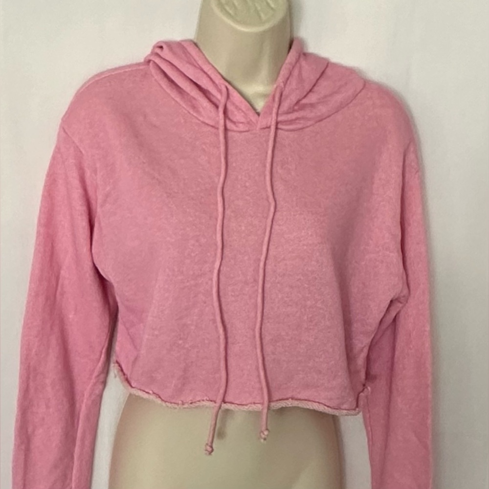 3/$15 Shelly Cropped Hoodie Pullover Size M